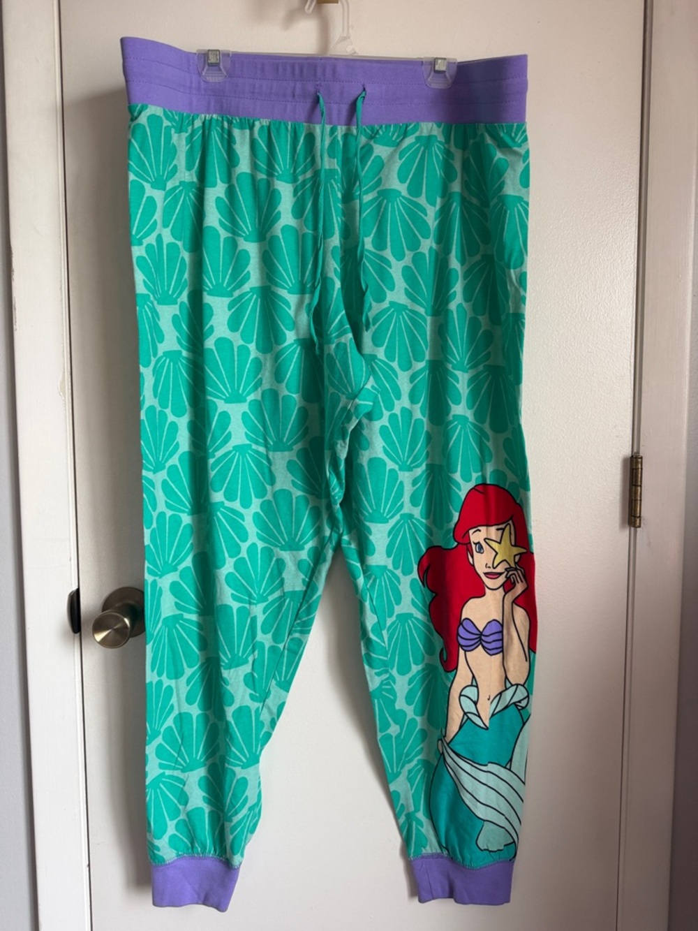 Disney Teal & Purple Ariel Shell-Print Joggers